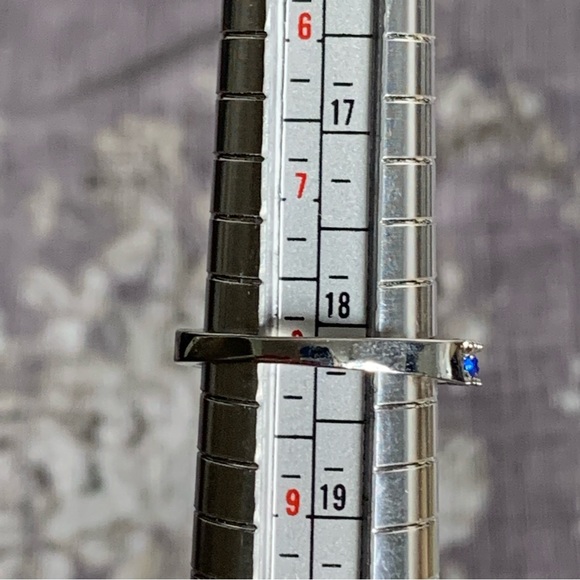 Brand New Patriotic Crystal Ring - Picture 5 of 10